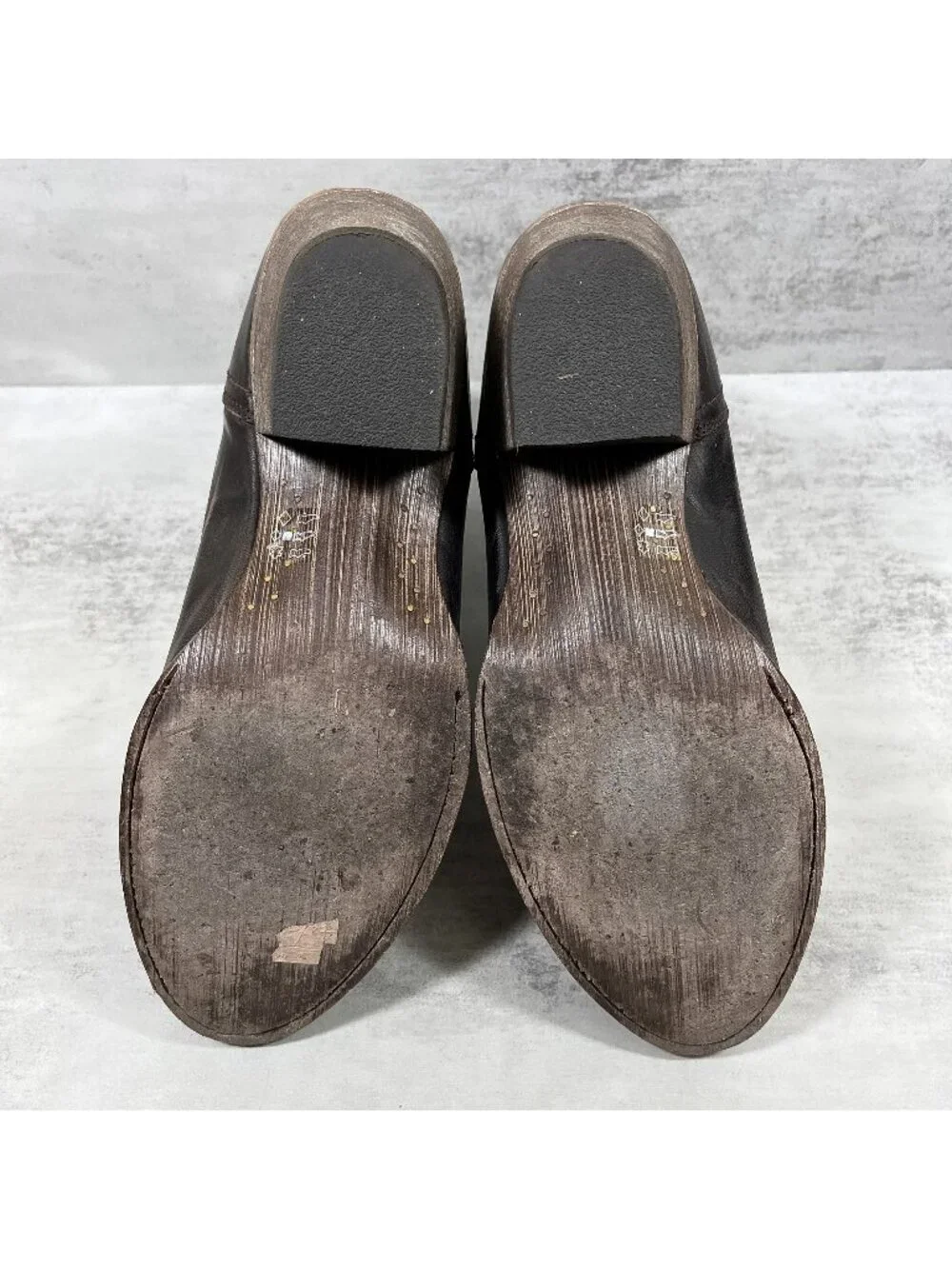Ariat meadow aztec